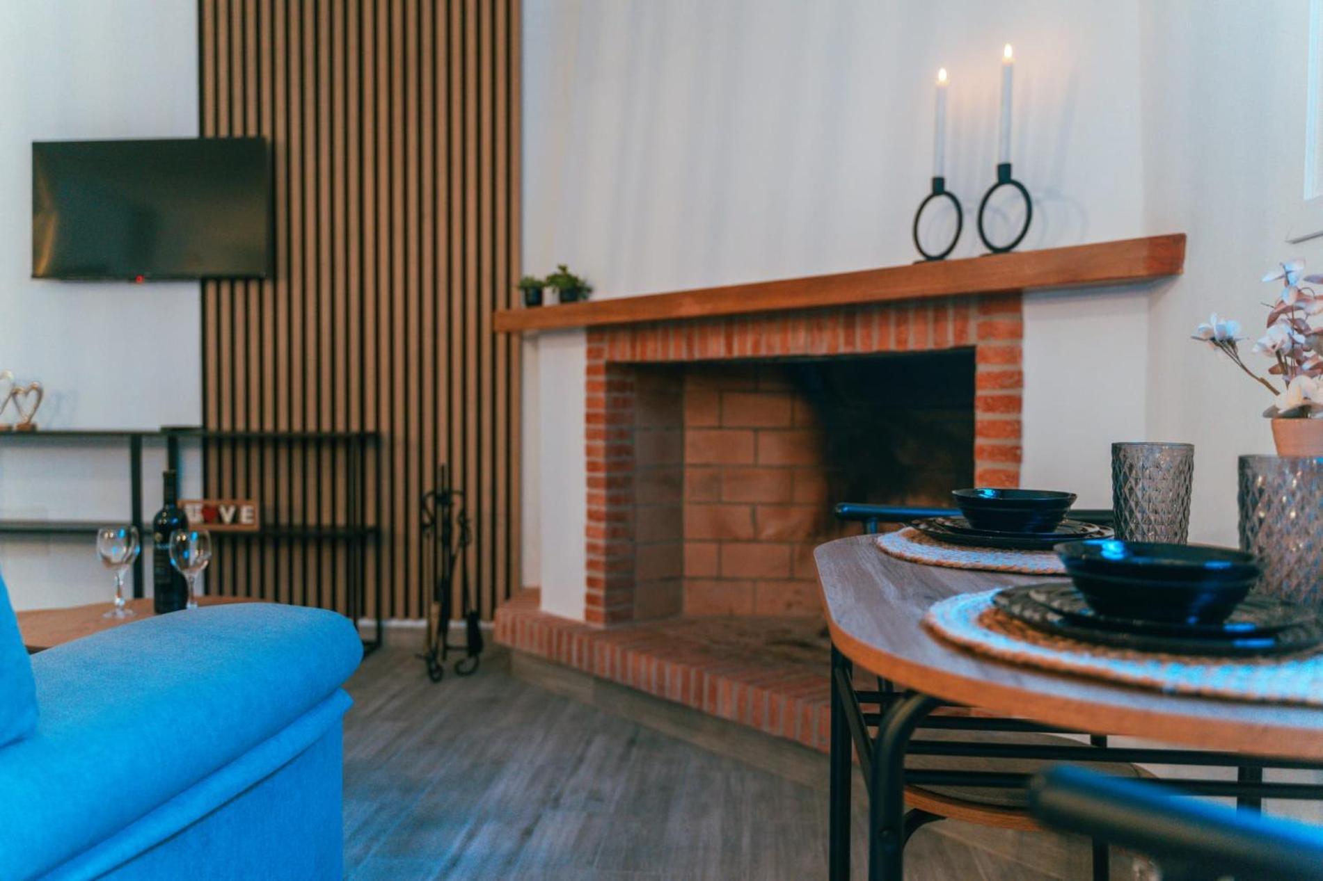 Salati Apartment เอลกัสตอร์ ภายนอก รูปภาพ